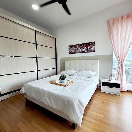 Apartament Residensi Flora Seri Kembangan Zewnętrze zdjęcie
