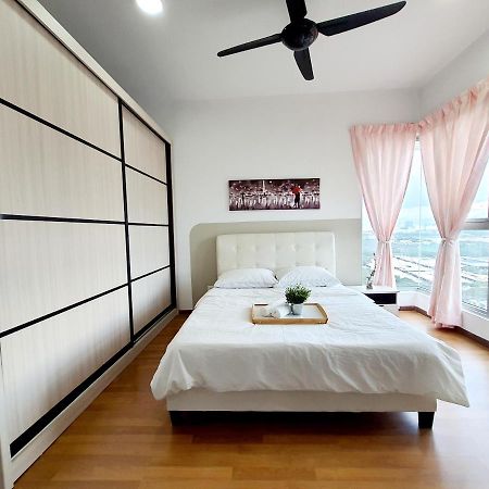 Apartament Residensi Flora Seri Kembangan Zewnętrze zdjęcie