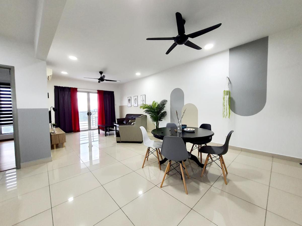 Apartament Residensi Flora Seri Kembangan Zewnętrze zdjęcie