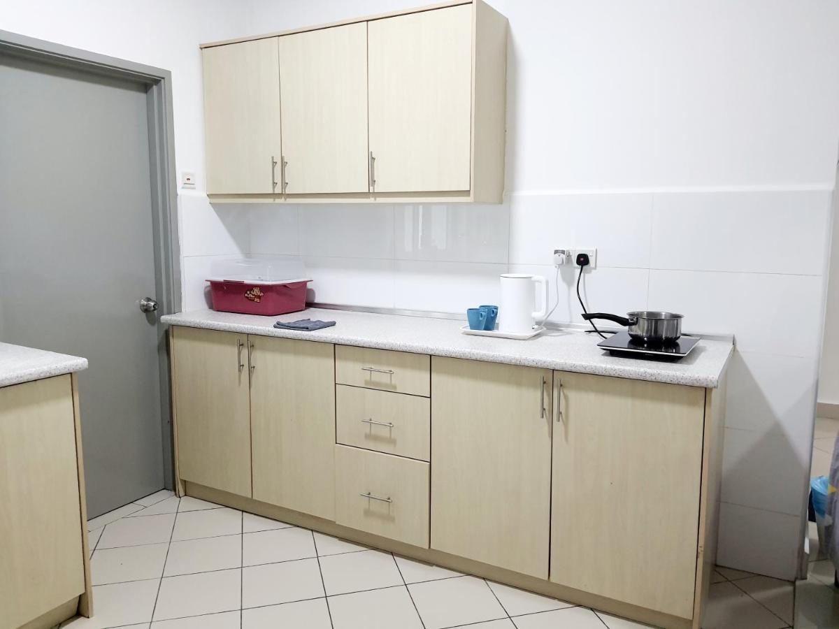 Apartament Residensi Flora Seri Kembangan Zewnętrze zdjęcie