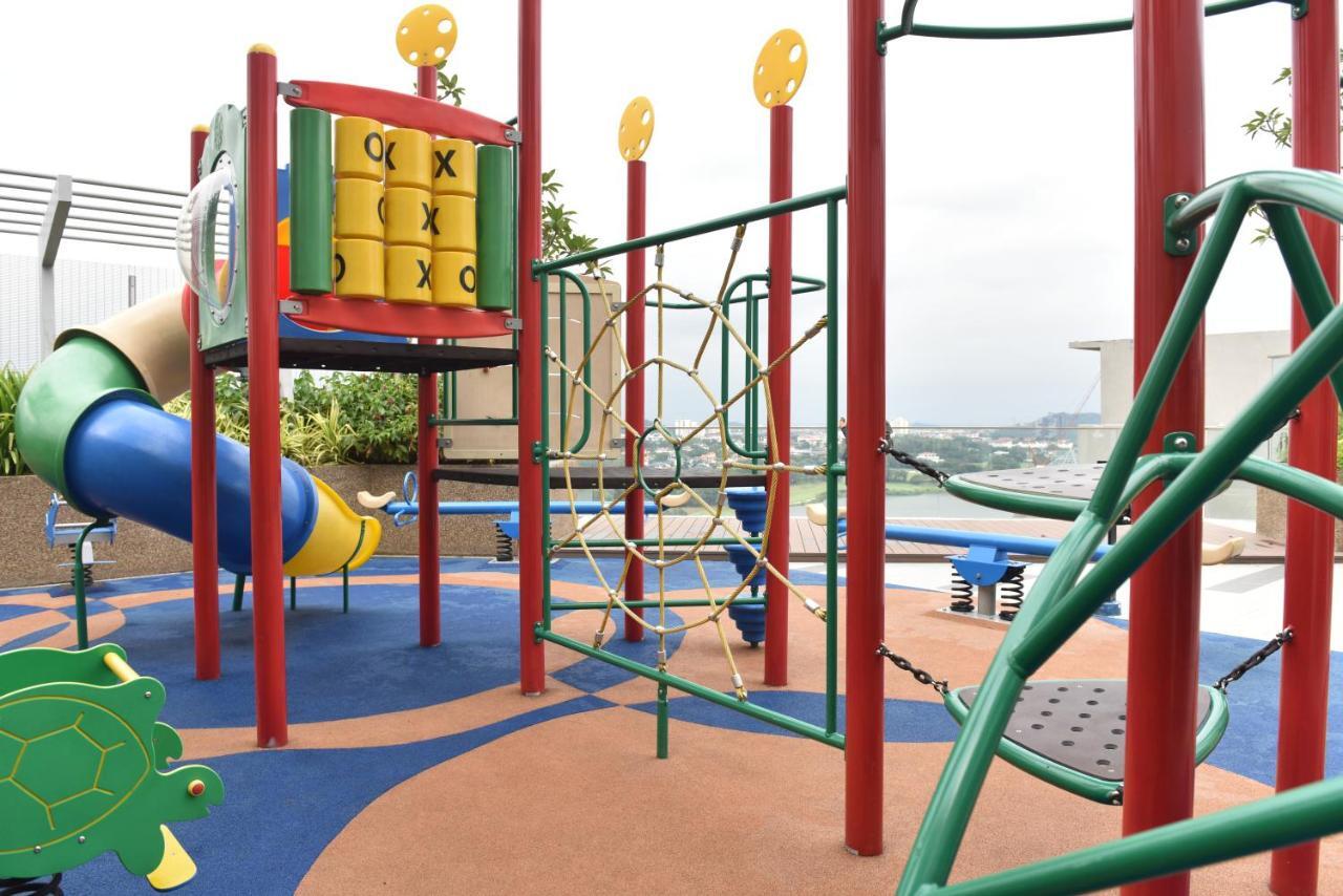 Apartament Residensi Flora Seri Kembangan Zewnętrze zdjęcie